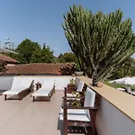 With Private Pool And Garden By Go2oporto Terroso