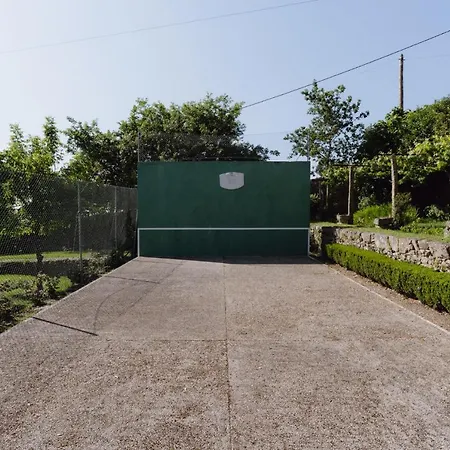 With Private Pool And Garden By Go2oporto Terroso