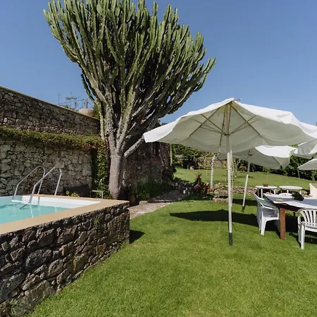 With Private Pool And Garden By Go2oporto * Terroso