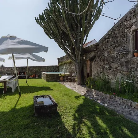 With Private Pool And Garden By Go2oporto فيلة Terroso